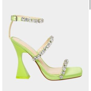 NEW Betsy Johnson SB-Perry Citron Rhinestone Strap Heels